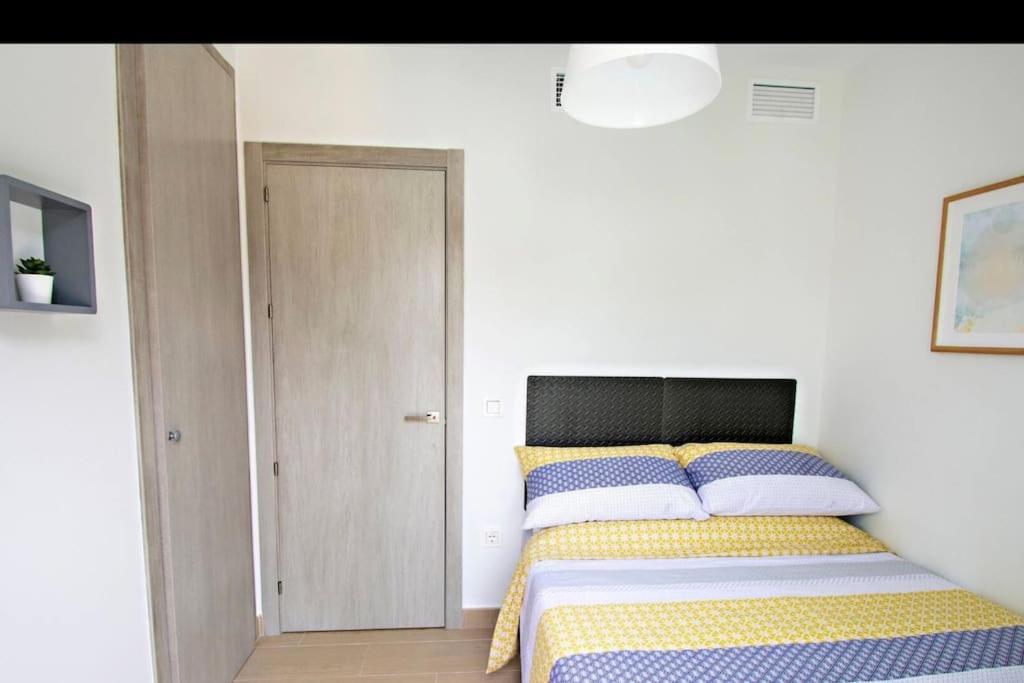 Apartment Modern 2 Bedroom In Costa *