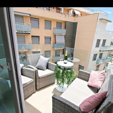 Modern 2 Bedroom Apartment In Benalmadena Costa Exterior photo